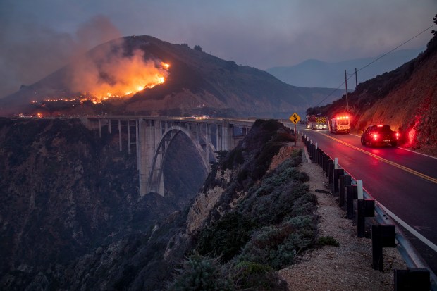 加州大索尔“科罗拉多山火”已经控制了65%