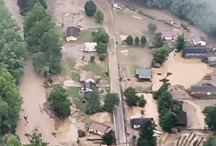 维吉尼亚进入紧急状态 西南部洪灾 44人失联