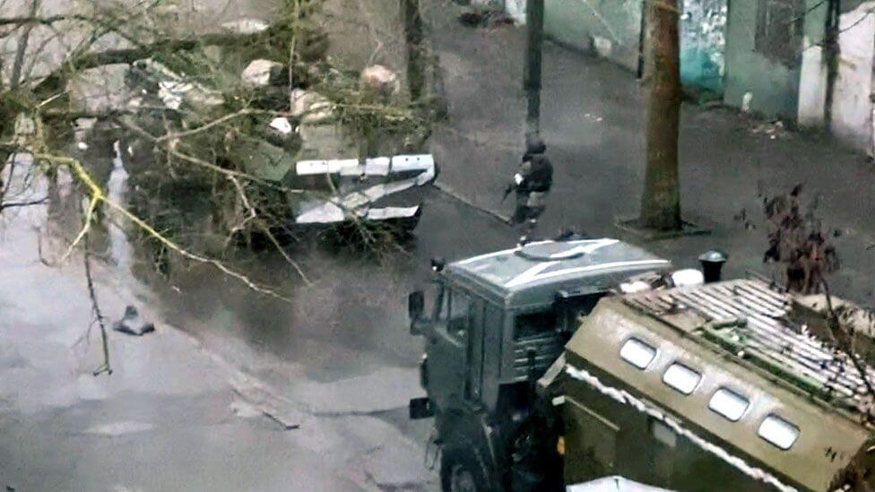 乌克兰赫松市持续遭到俄罗斯军方炮击